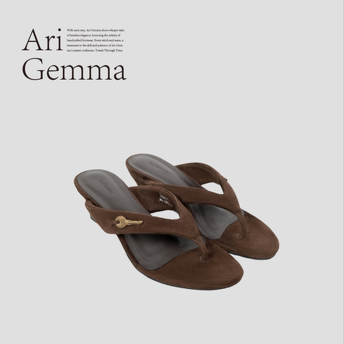 Ari Gemma｜Velvet系列·复古绒面夏季新款夹趾人字拖坡跟凉拖