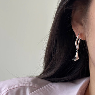 小众设计风铃安祖花925纯银针耳钉女冷淡风时尚气质简约吊坠耳环