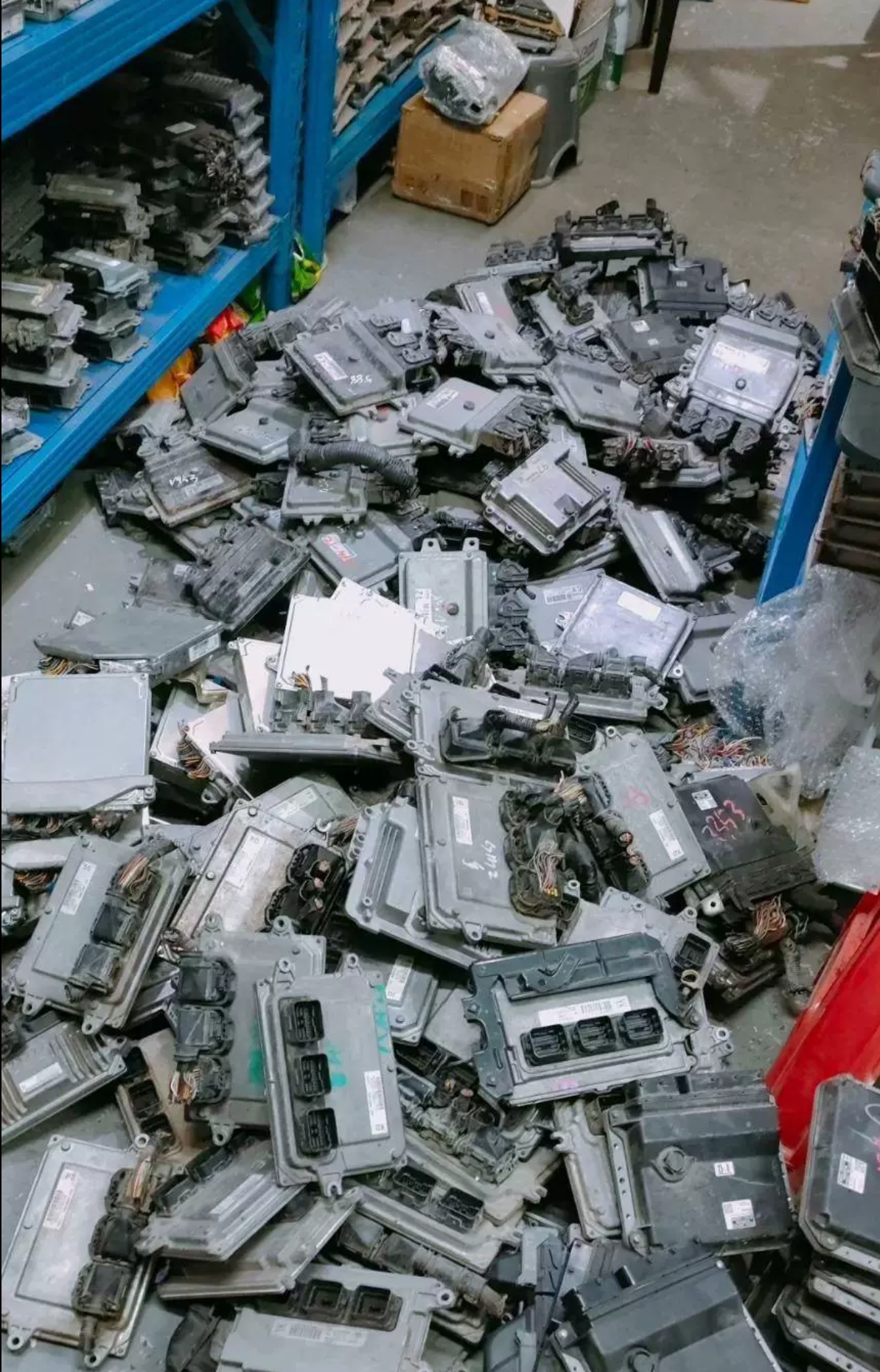 五十铃600P 4K发动机电脑板ECU 8981814694 275700-1534/1533纯拆