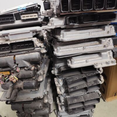 适配丰田汉兰达阿尔法大霸王雷克萨斯ES350波箱电脑板89530-48070