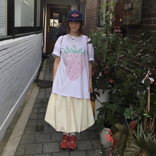 凡他姨【困住草莓】韩国ins亚比小众印花T恤Y2K少女风短袖纯棉夏