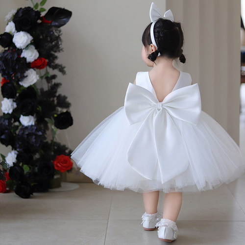 女宝白色礼服裙花童宝宝周岁