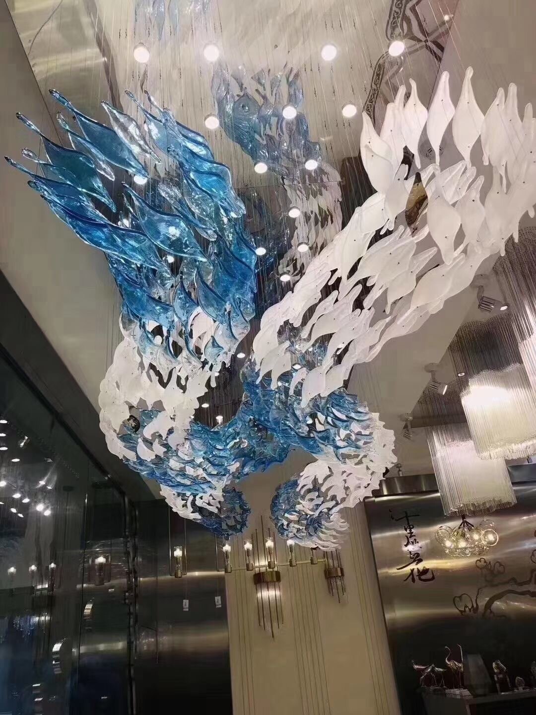 大型琉璃玻璃吊灯美容院大厅灯珠宝店店铺灯展厅灯定制别墅水晶灯