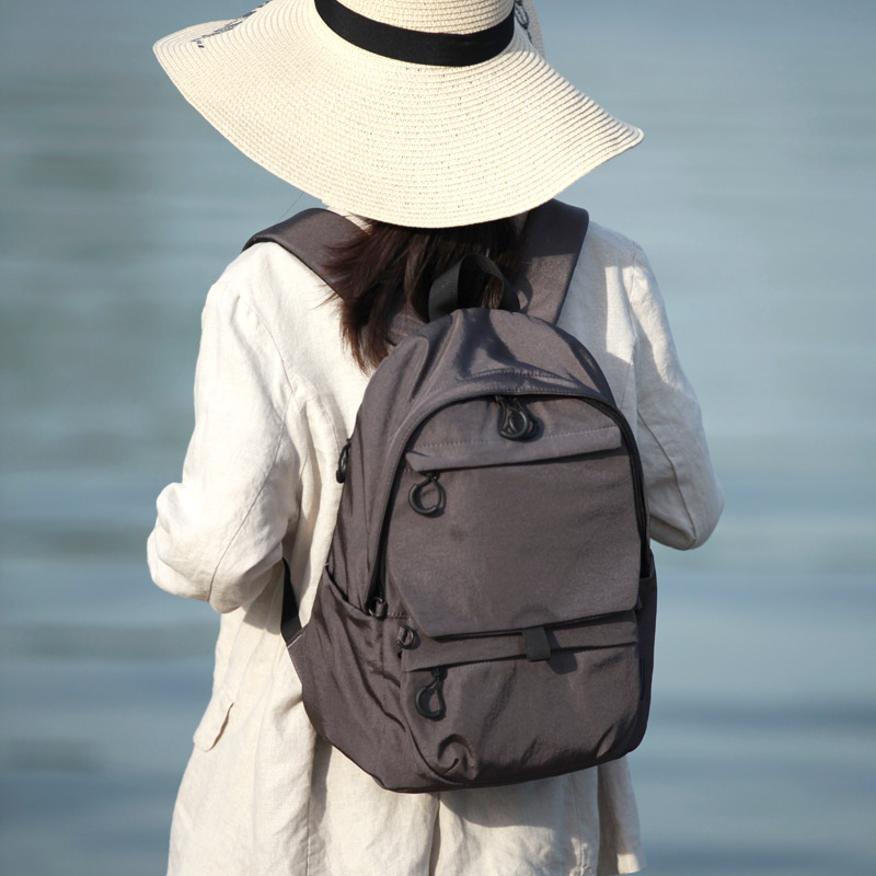 背包女双肩包女士2025新款外出旅游防水轻便大容量高颜值送斜跨包