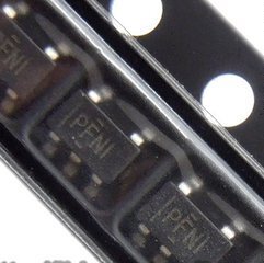 全新原装 TPS60403 TPS60403DBVR丝印PFNI PFN1 封装SOT23-5