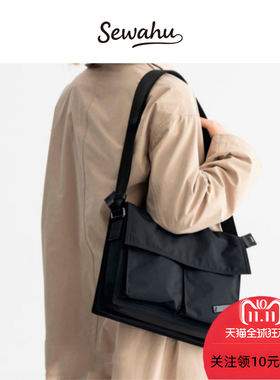 2026新款邮差包女小型斜挎包轻便通勤小众单肩手提包多功能公文包
