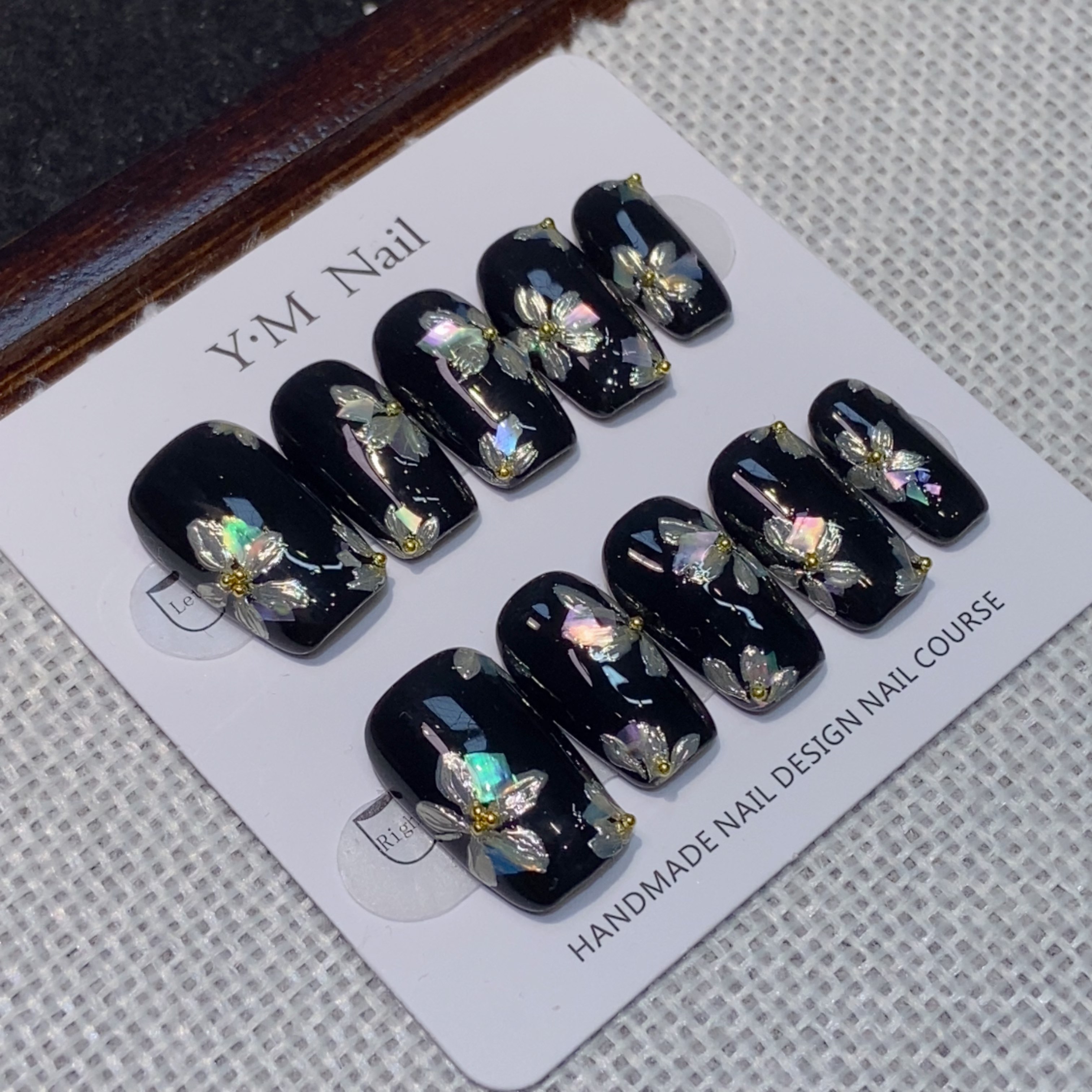 媛满【乌金绽霓】手绘小花增粉贝母片纯手工穿戴美甲长短夏季新款,彩妆/香水/美妆工具,穿戴甲/甲片,淘宝优惠券,粉丝福利购,淘宝优惠卷