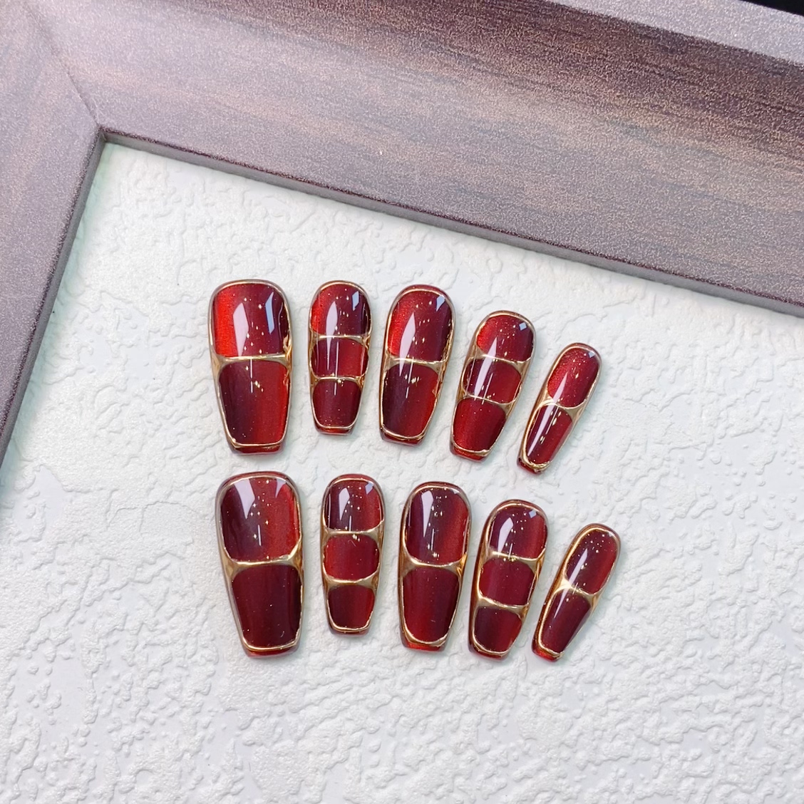媛满【燃烬】红色双拼几何纯手工穿戴美甲长短款秋冬新款高级感