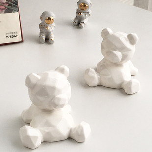 陶瓷摆件现代简约小熊装 Annie 北欧风格 外贸订单 饰品 Garden