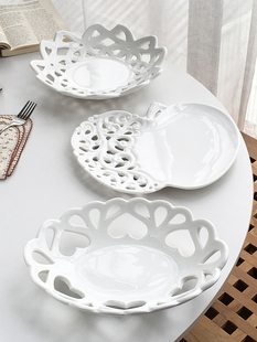 欧式 出口订单 复古重工艺雕通镂空陶瓷摆件水果盘 Garden Annie