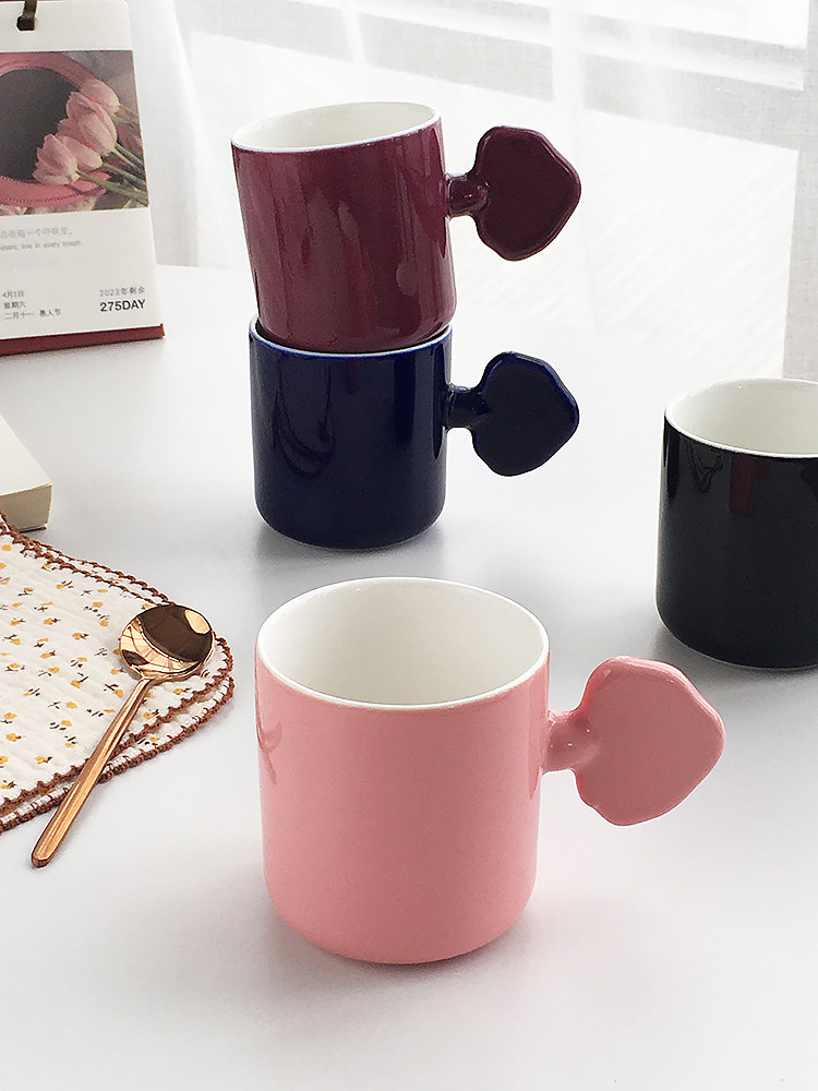 annie garden  高颜值杯子女夏陶瓷ins风日式爱心手把马克情侣杯