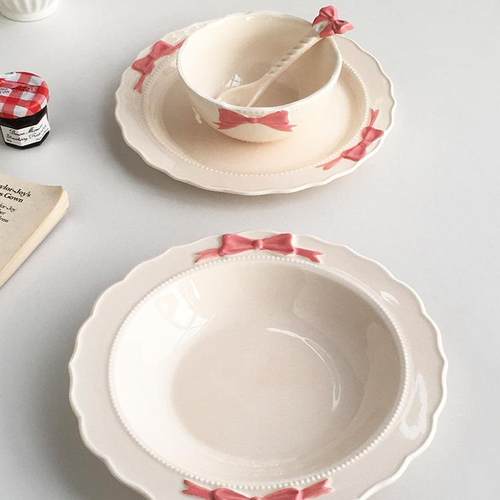 Annie Garden   韩国ins风高级蝴蝶结花边陶瓷釉下彩甜品点心碗盘