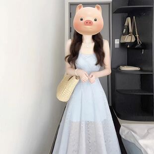 法式蓝色蕾丝吊带连衣裙女装夏季海边度假礼服收腰修身绝美长裙子