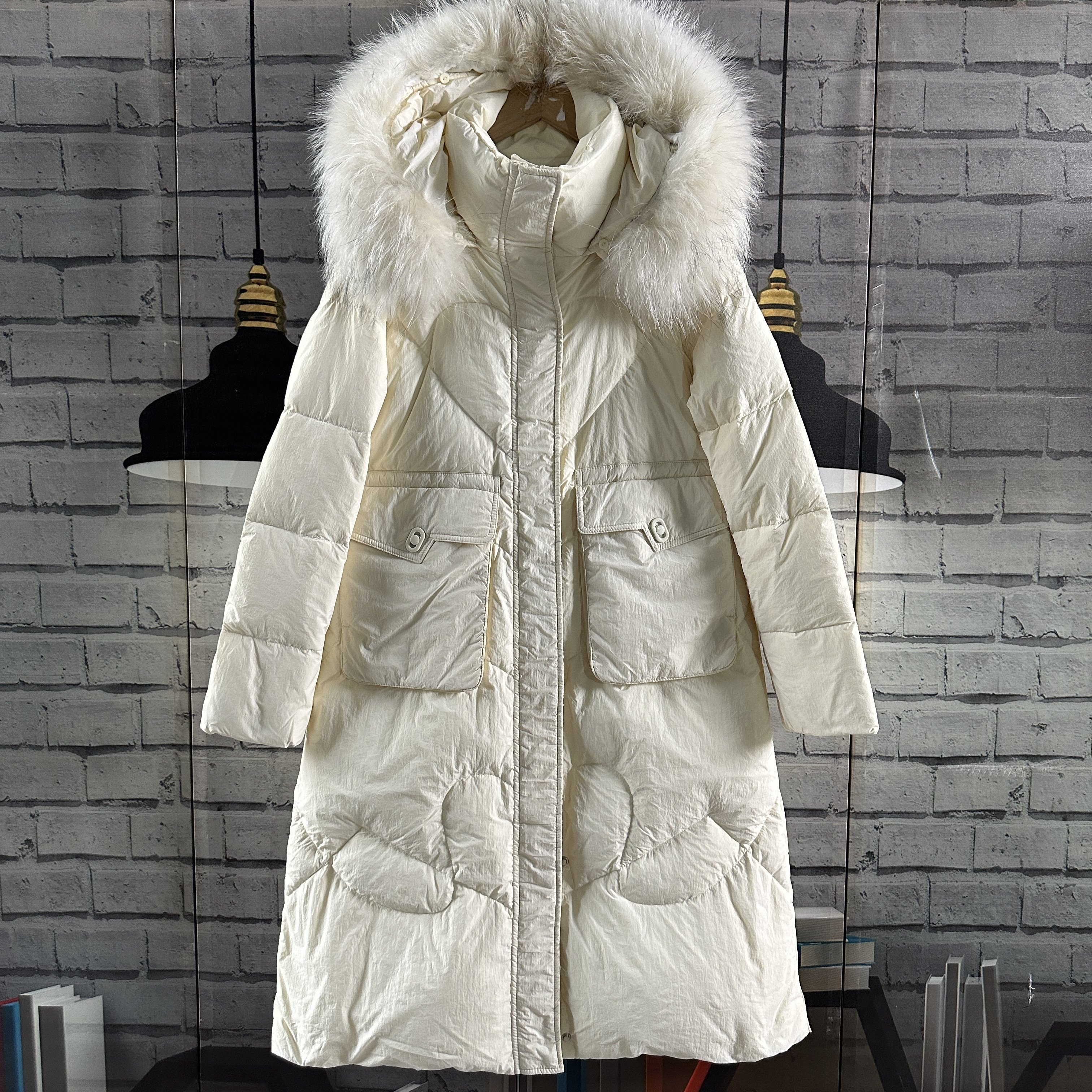 牌子的断码胸围100衣长98修身加厚鹅绒中长款可脱卸真毛羽绒大衣