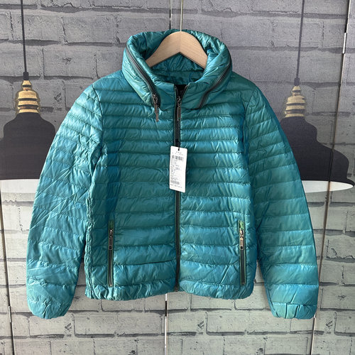 撤柜轻薄款 90绒小个子女生原单女装羽绒服外套女E051/G112