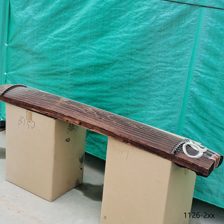 日本古筝古琴，唐朝制式十三弦古筝。使用过，品相如图。