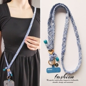 百搭新品 户外登山旅游行逛街防丢摔电话套壳侧背肩带小香风简约时尚 秋冬季 手机挂绳女斜挎毛绒线编织绳子长款