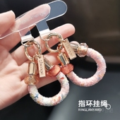 原创新款 指环手机挂绳ins女士超好看小众精致高级感挂件饰品户外登山旅游出行防丢摔电话套壳拇指毛绒小吊绳