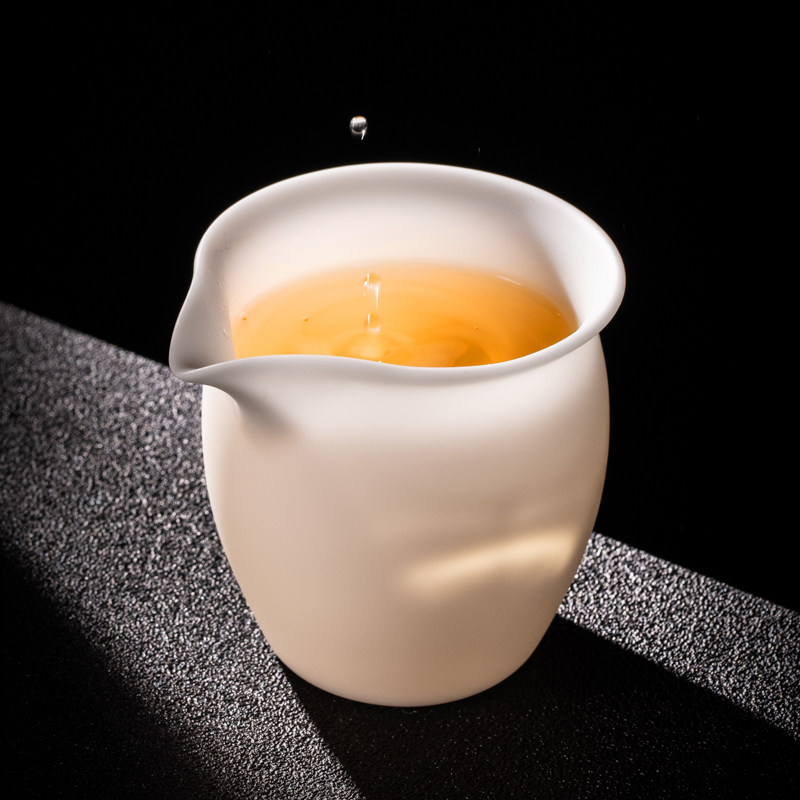 公道杯分茶器茶海公杯羊脂玉白瓷冰种玉瓷茶具套装中国白德化使用感如何?