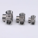 304 из нержавеющей стали с тремя угловыми телесными телесными телесными телесными телесными телесными растениями ДН15 4 минуты 6 минут 1 -дюймовый прямой угловой соединение водных труб.