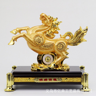 锦绣前程金马摆件创意家居商务办公摆设马到成功树脂工艺品