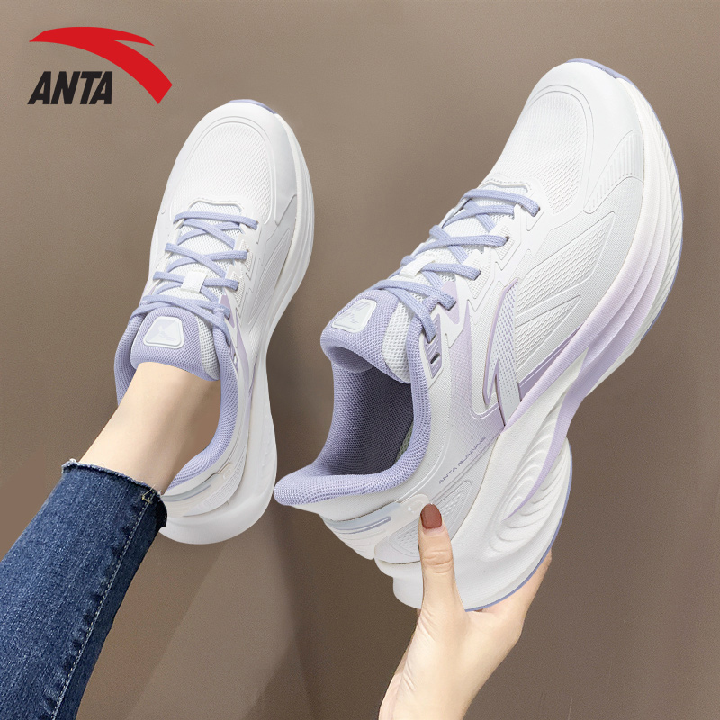 安踏女士跑步鞋运动鞋女毒刺6