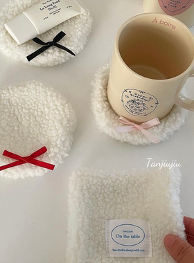 TJJ丨ins简约可爱白色毛绒杯垫隔热垫拍照背景装饰垫首饰收纳垫