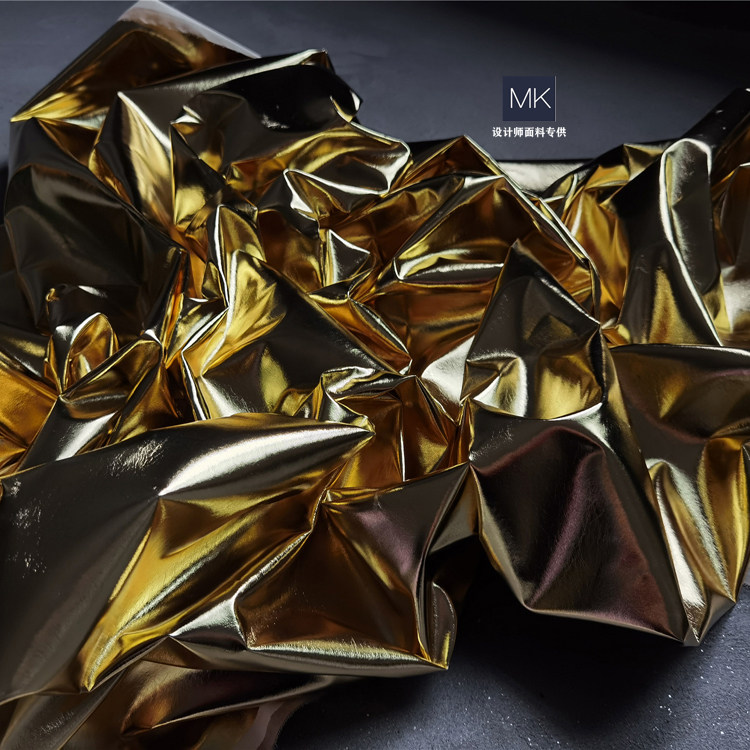 原创香槟金裂缝皮革面料 造型pu立体肌理外套连衣裙服装设计布料
