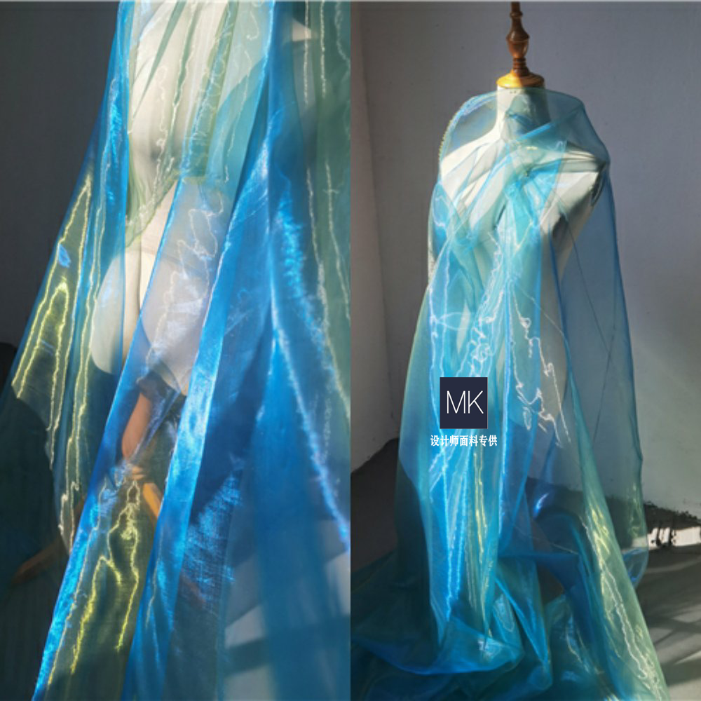 蓝绿水光液态布料汉服设计师面料