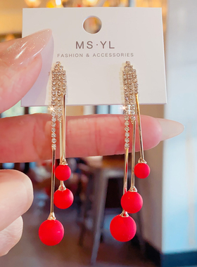 过年戴的红色耳环秋冬款三生三世耳坠2026年新款爆款高级感耳钉女