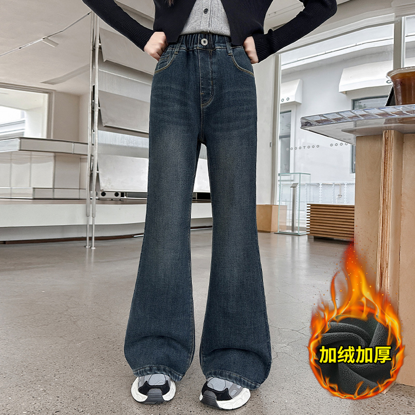 女童加绒牛仔裤秋冬款2025新款大童儿童喇叭裤一体绒冬装女孩裤子