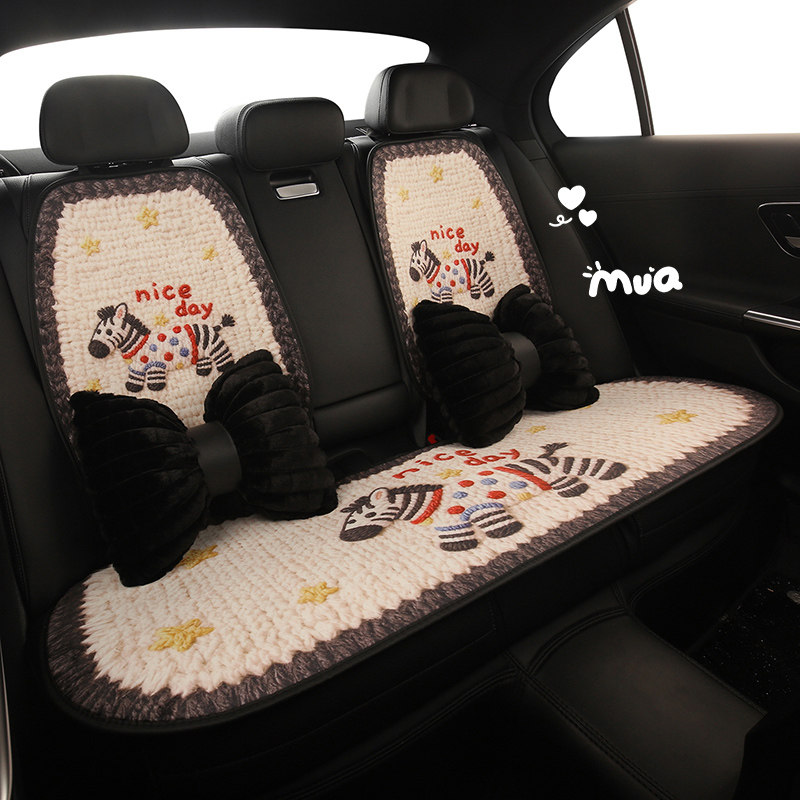 2026新款小马汽车坐垫冬季毛绒车垫可爱女生座椅套四季通用座垫