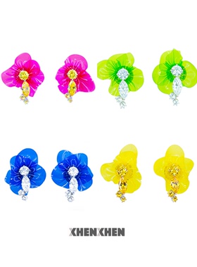 XHENXHEN官方店嗒哒打大丽花系列pvc耳钉原创设计rita ora同款