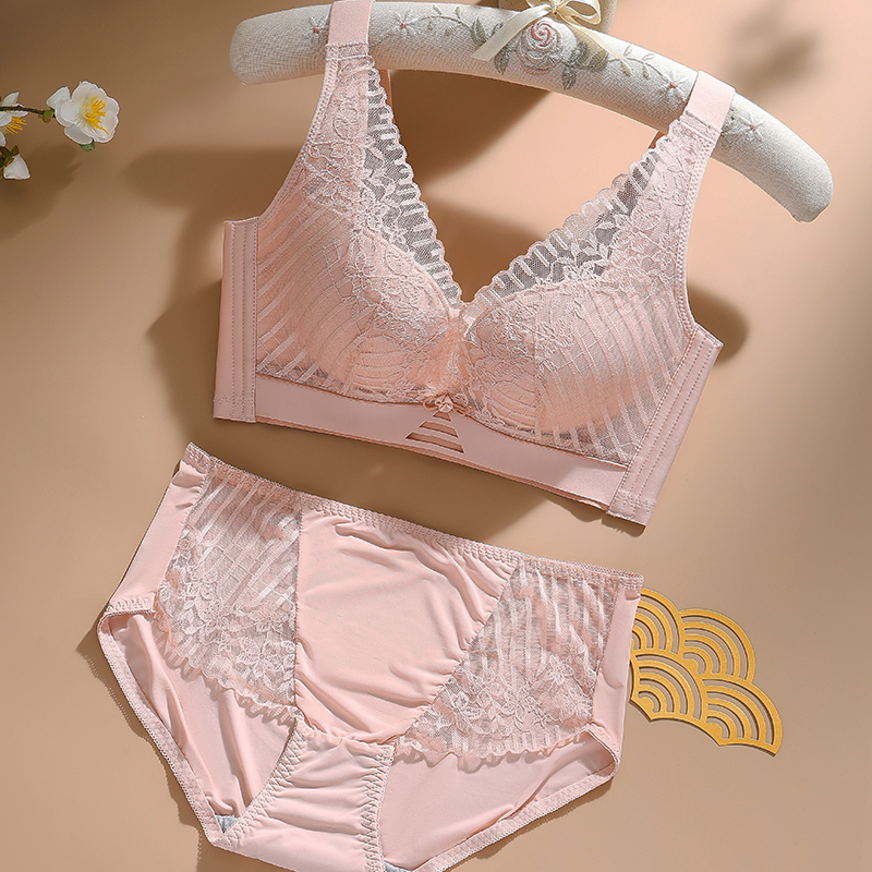 显大舒适乳胶内衣无钢圈女士文胸罩小胸性感聚拢调整型套装收副乳