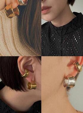 一枝橘  松本惠奈同款哑光不规则几何耳骨夹冷淡风设计感铜耳夹