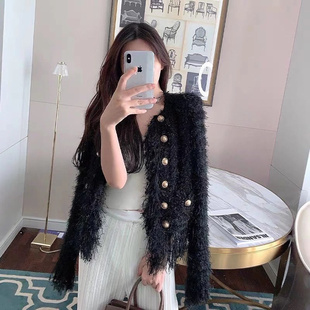 重工流苏毛绒绒针织外套女2026秋新款显瘦长袖毛衣金属纽扣开衫冬