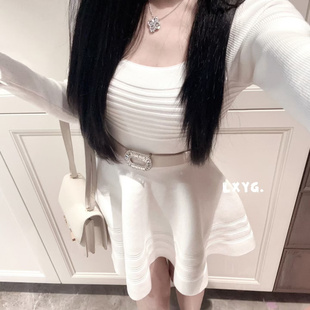 LXYG秋季法式气质名媛方领针织长袖连衣裙女修身A字收腰蓬蓬短裙