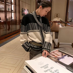 AT fashion2025秋冬新款提花撞色男女同款针织毛衣配围巾慵懒上衣