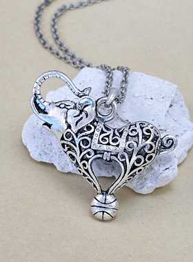 欧美复古饰品吉祥物大象吊坠项链简约气质小众设计女士长款毛衣链