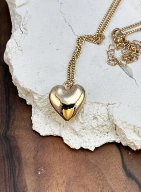 欧美饰品时尚轻奢高级感短款项链极简小众设计爱心颈链