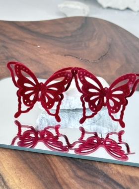 欧美饰品红色复古简约潮流高级感轻奢小众设计蝴蝶女耳钉夸张耳饰