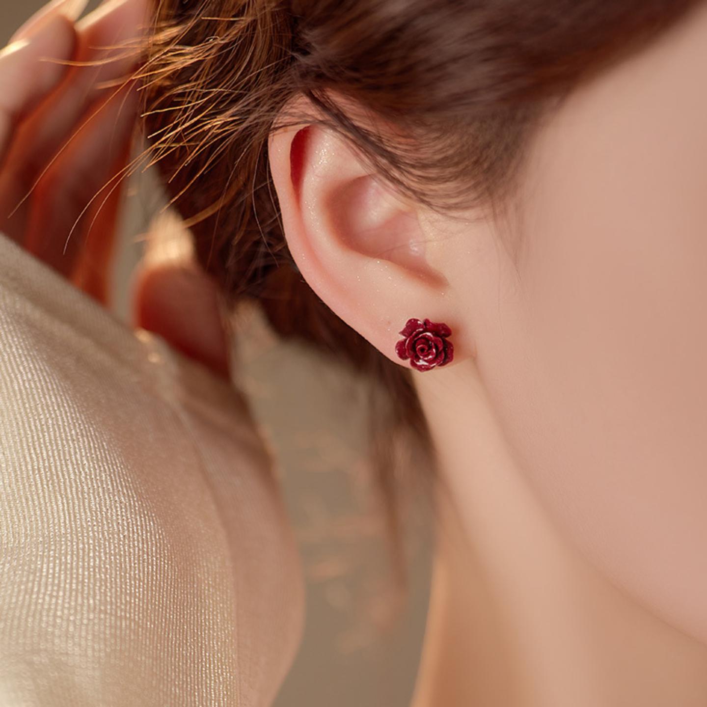 S999银新爆款朱砂红玫瑰耳钉女高级感复古红色耳饰银饰