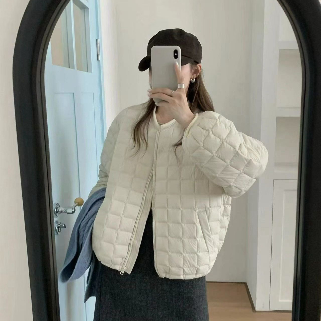 温柔米色格子外套秋季女装韩系针织小翻领慵懒日常宽松显瘦小香风
