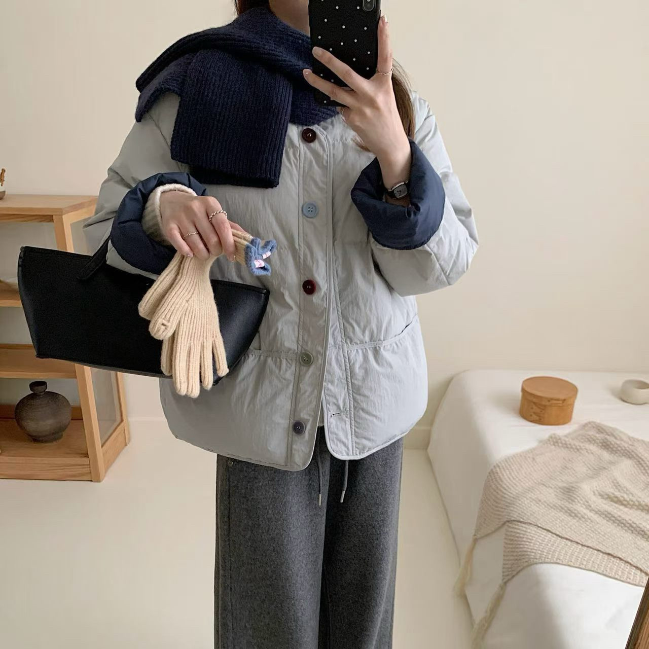 韩系温柔气质羽绒服女短款2026秋冬新款小个子撞色圆领白鸭绒外套