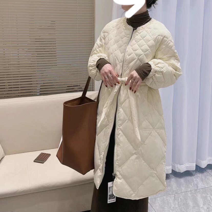 羽绒服外套加厚菱格设计感
