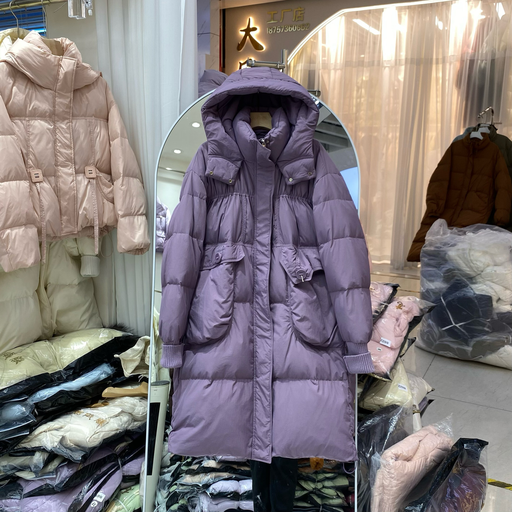 冬季新款中长款连帽羽绒服女宽松