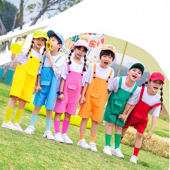 六一幼儿园糖果色背带短裤套装