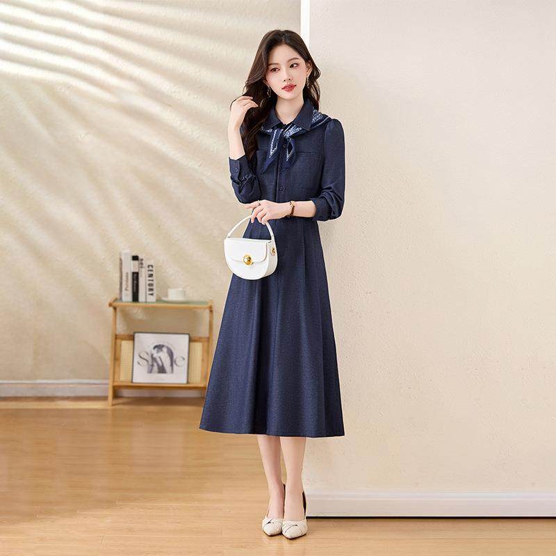 衣设计感衫衬连裙秋新款修身显瘦大女摆字伞ZZI5659R裙丝巾中长裙