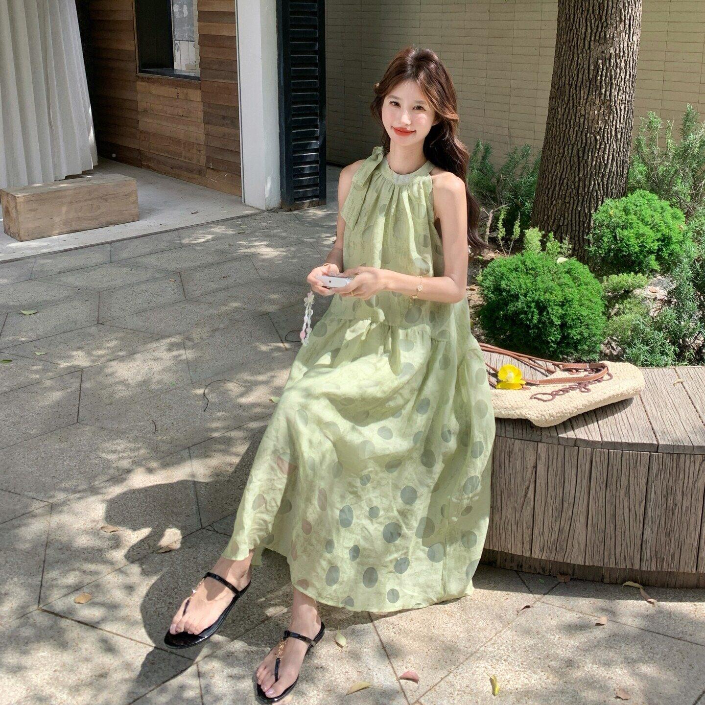 浅色森挂C087-C89系穿休搭龄波点脖绿连衣裙女夏季新款闲松弛感长