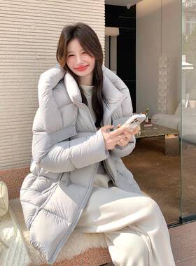 浅蓝色设感超看泡芙羽005-611绒服好冬季新款韩女系连帽白鸭绒计